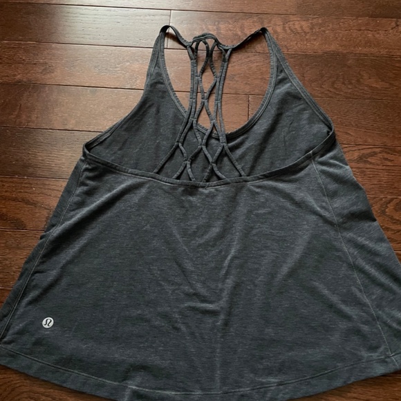 Lululemon tank top - Picture 3 of 5